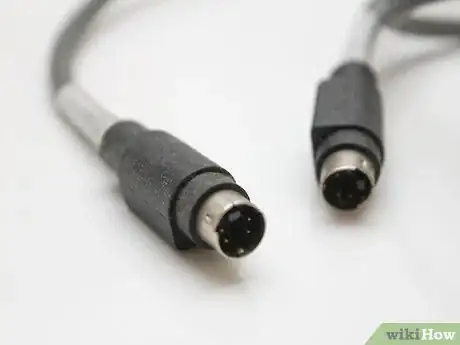 Imagen titulada Properly Use "S" Video Cables Step 3